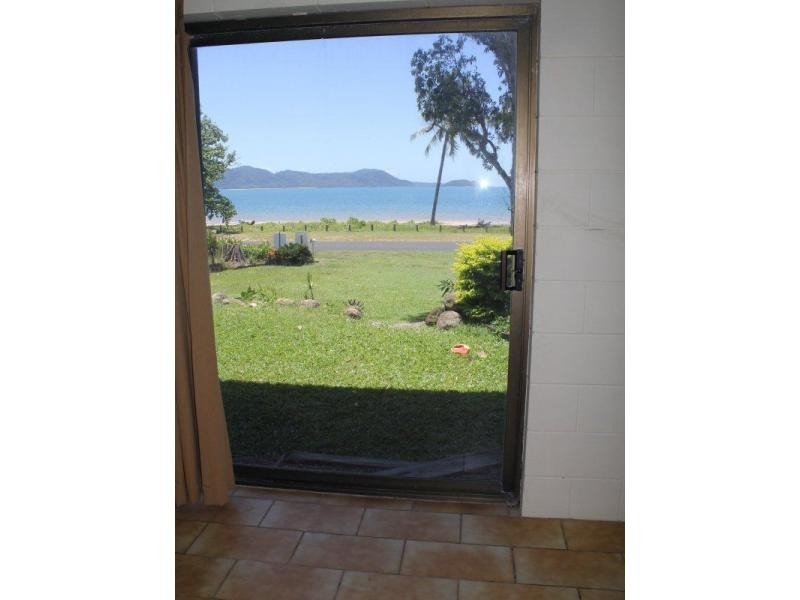 78 Kennedy Esplanade, South Mission Beach QLD 4852