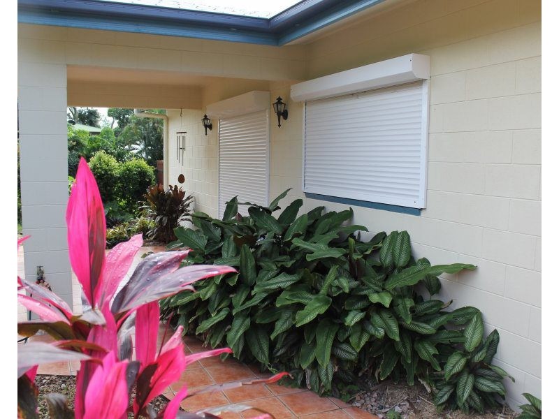 8 Dunkalli Crescent, Wongaling Beach QLD 4852