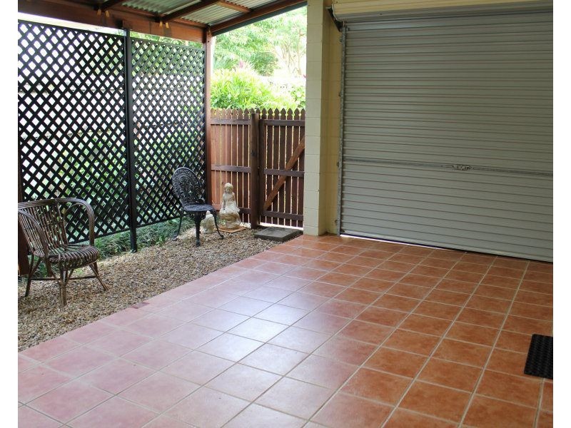 8 Dunkalli Crescent, Wongaling Beach QLD 4852