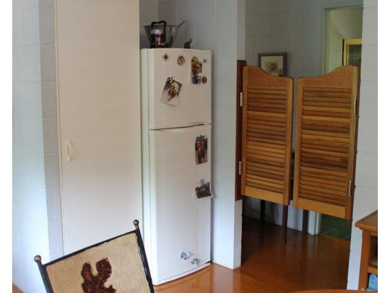 8 Dunkalli Crescent, Wongaling Beach QLD 4852