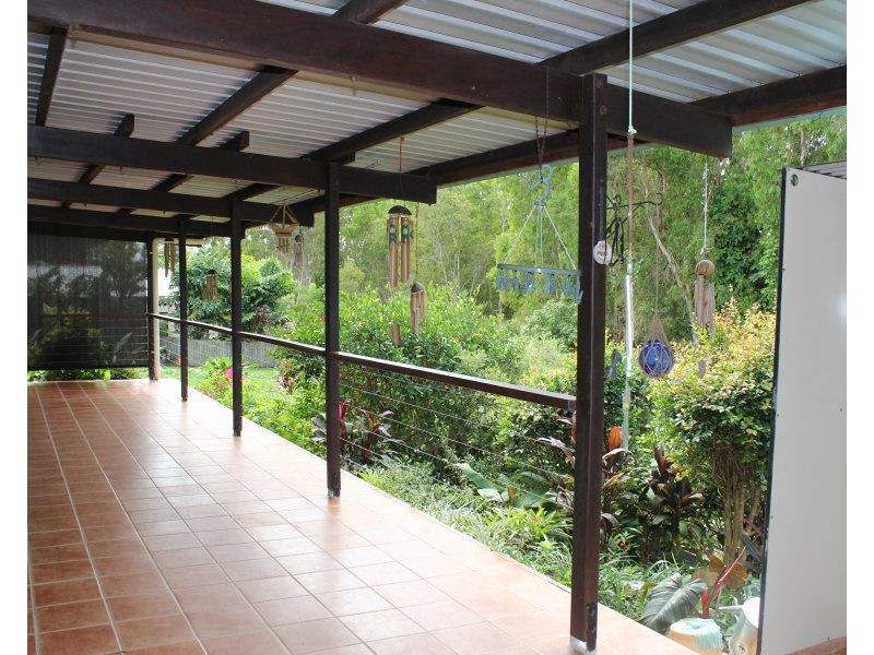 8 Dunkalli Crescent, Wongaling Beach QLD 4852