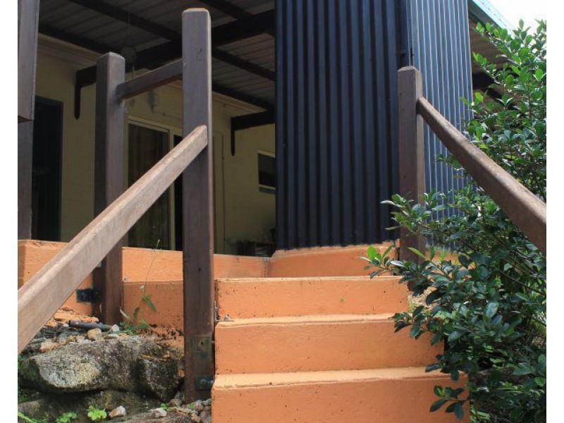 8 Dunkalli Crescent, Wongaling Beach QLD 4852