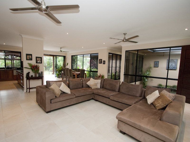 5 Sanctuary Crescent, Wongaling Beach QLD 4852