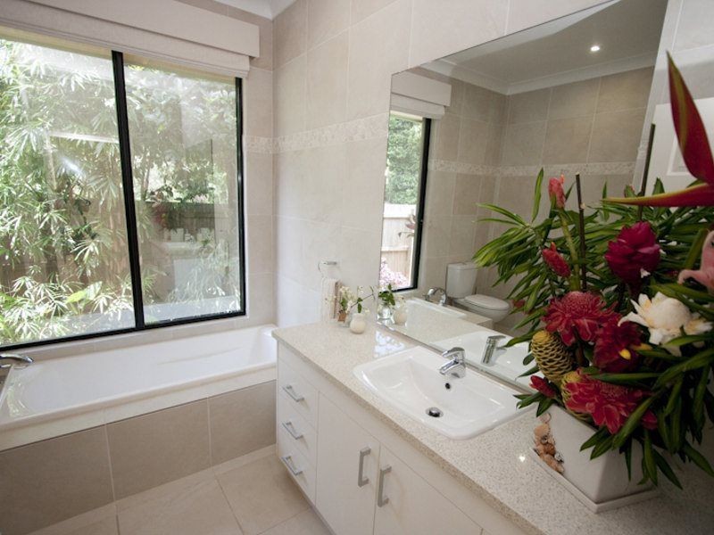 5 Sanctuary Crescent, Wongaling Beach QLD 4852