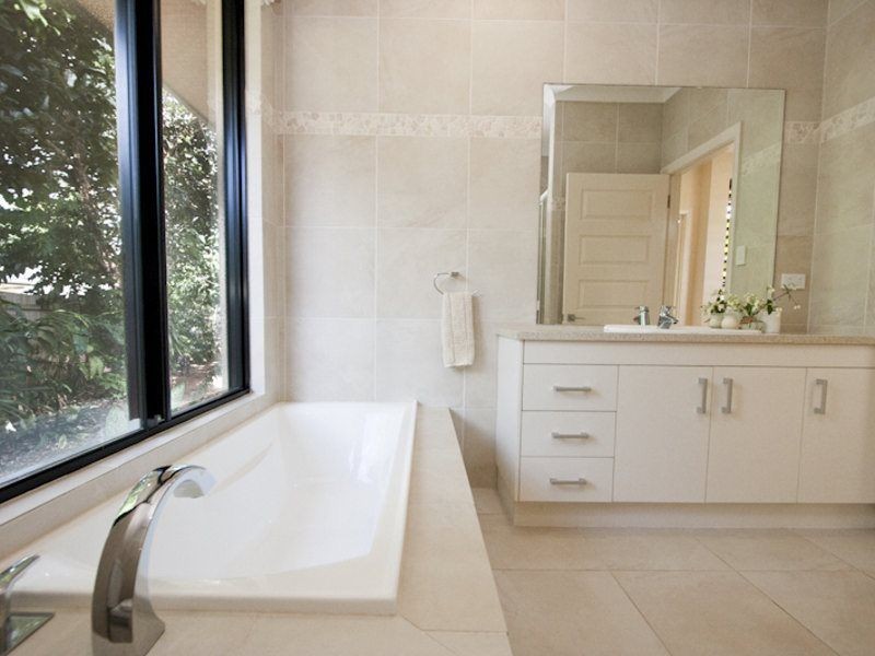 5 Sanctuary Crescent, Wongaling Beach QLD 4852