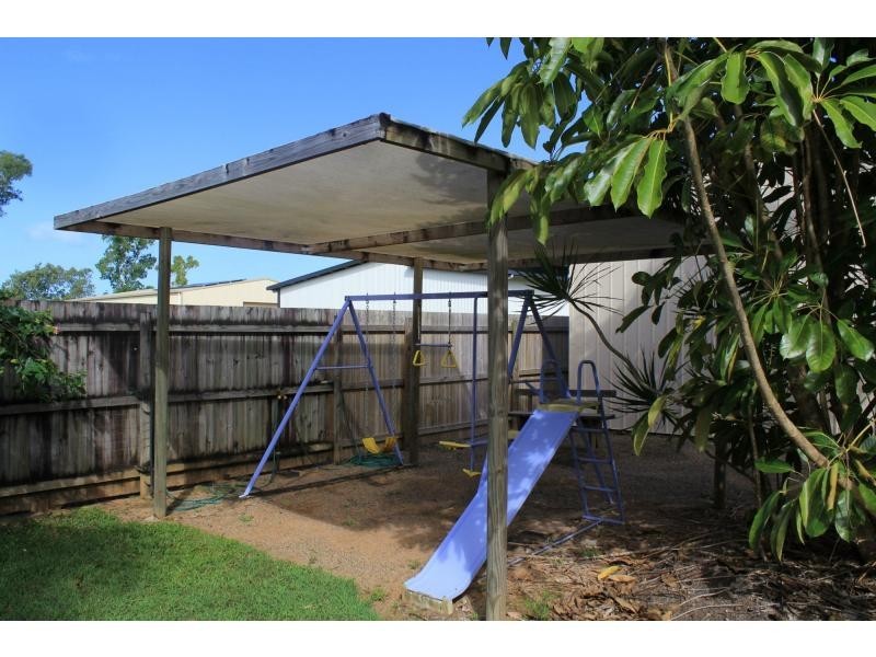 5 Sanctuary Crescent, Wongaling Beach QLD 4852