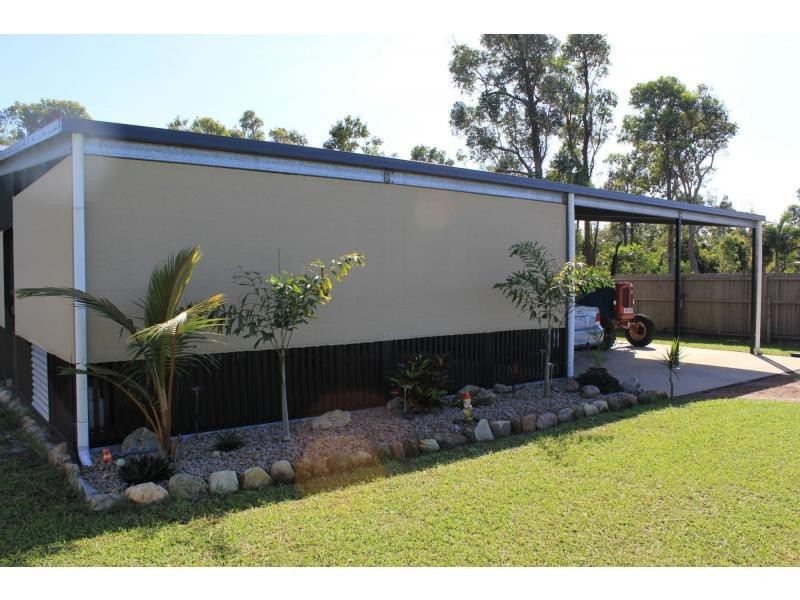 42 Mariner Drive, South Mission Beach QLD 4852