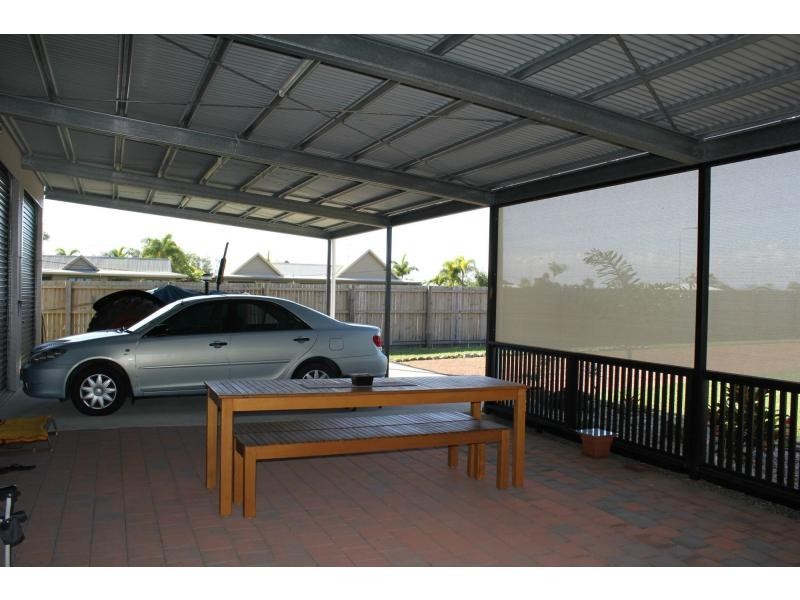 42 Mariner Drive, South Mission Beach QLD 4852