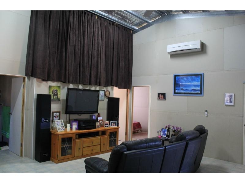 42 Mariner Drive, South Mission Beach QLD 4852