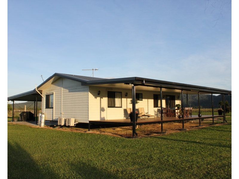 154 Old Tully Road, Tully QLD 4854
