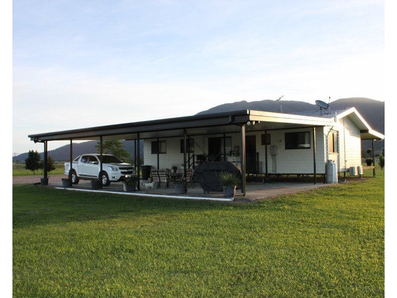 154 Old Tully Road, Tully QLD 4854