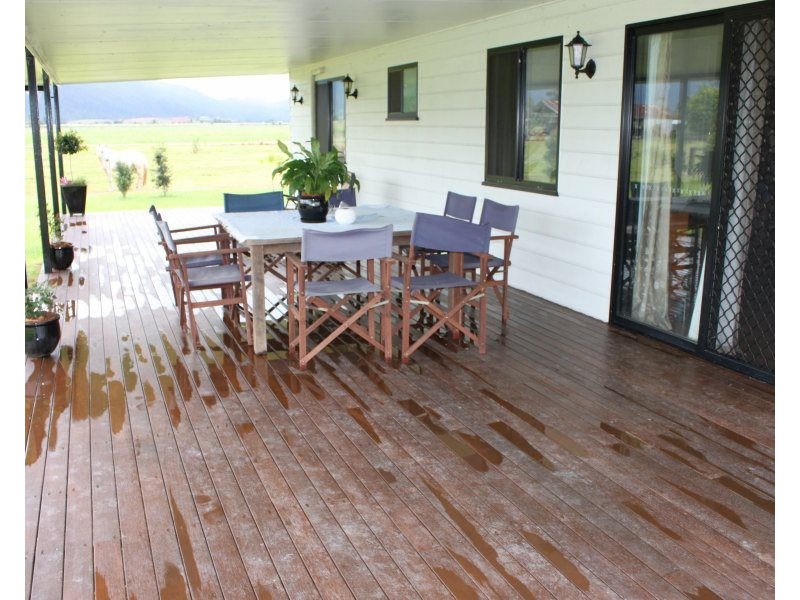 154 Old Tully Road, Tully QLD 4854