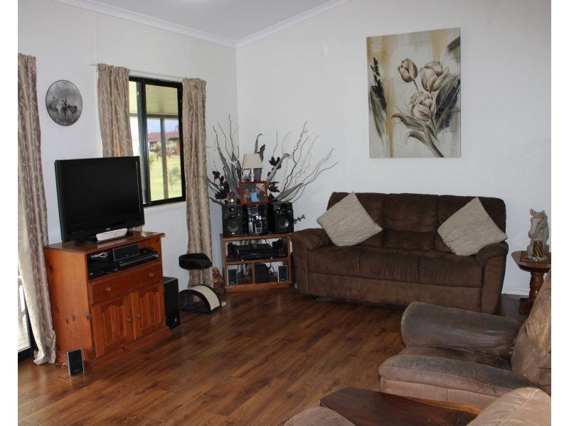 154 Old Tully Road, Tully QLD 4854