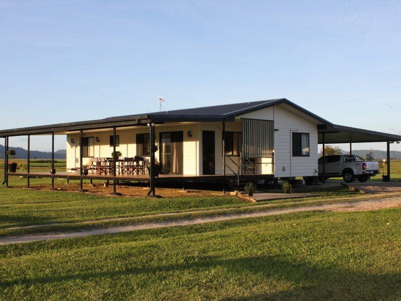 154 Old Tully Road, Tully QLD 4854