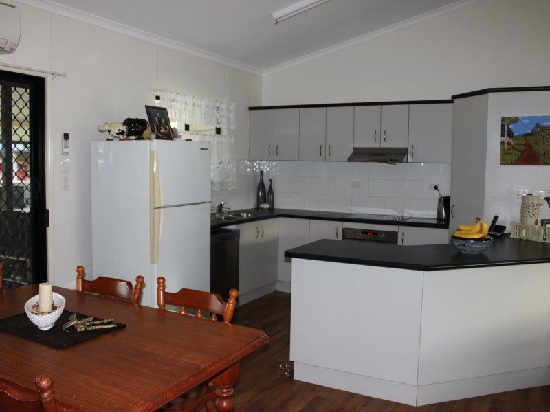 154 Old Tully Road, Tully QLD 4854