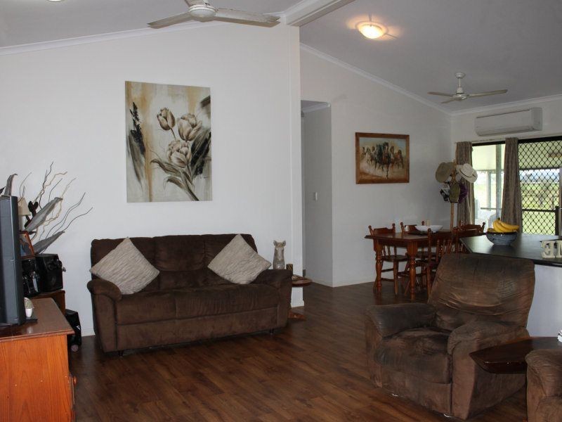 154 Old Tully Road, Tully QLD 4854