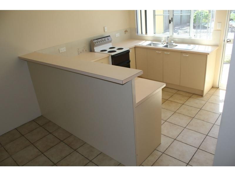 1/4 Hilliar Street, Wongaling Beach QLD 4852