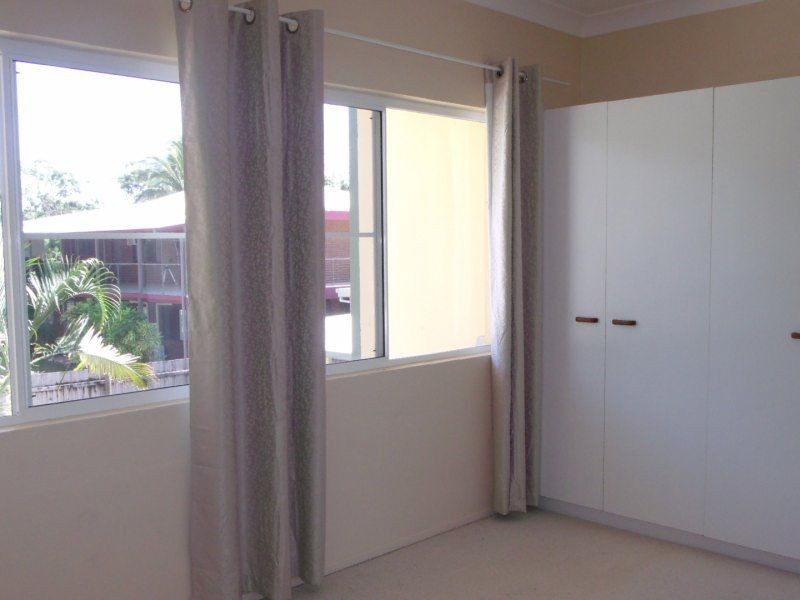 1/4 Hilliar Street, Wongaling Beach QLD 4852