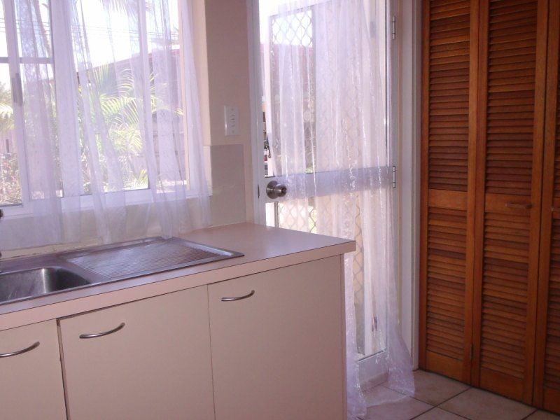 1/4 Hilliar Street, Wongaling Beach QLD 4852