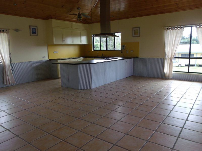 29 Holland Street, Wongaling Beach QLD 4852