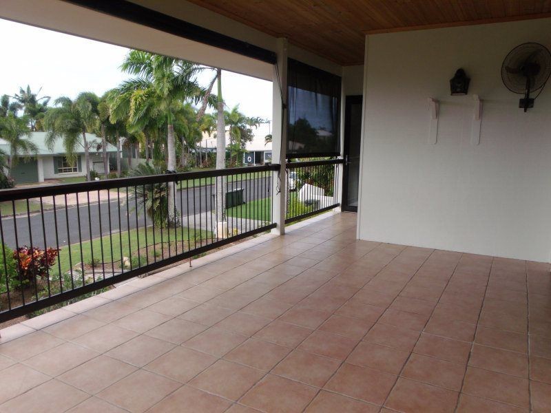 29 Holland Street, Wongaling Beach QLD 4852