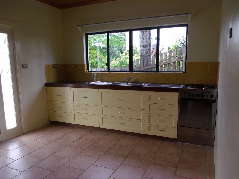 29 Holland Street, Wongaling Beach QLD 4852