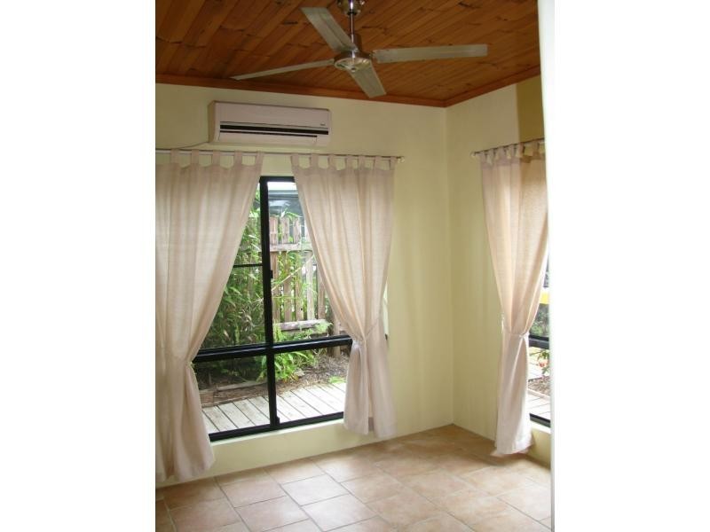 29 Holland Street, Wongaling Beach QLD 4852