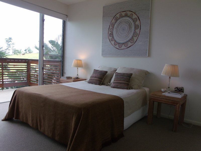 1/2 Coonanglebah Street, Mission Beach QLD 4852