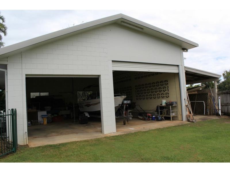 36 Wall Street, South Mission Beach QLD 4852