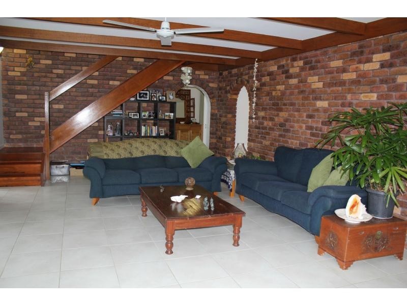 36 Wall Street, South Mission Beach QLD 4852