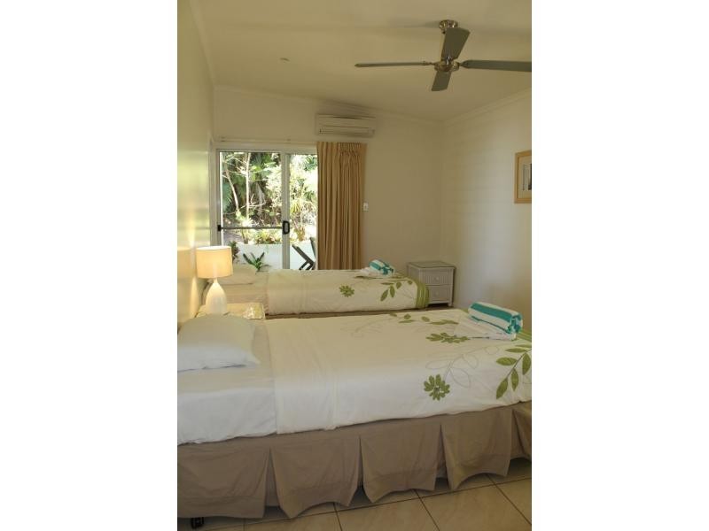 21 Mitchell Street, South Mission Beach QLD 4852