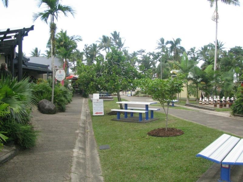 19 Rise Crescent, Mission Beach QLD 4852