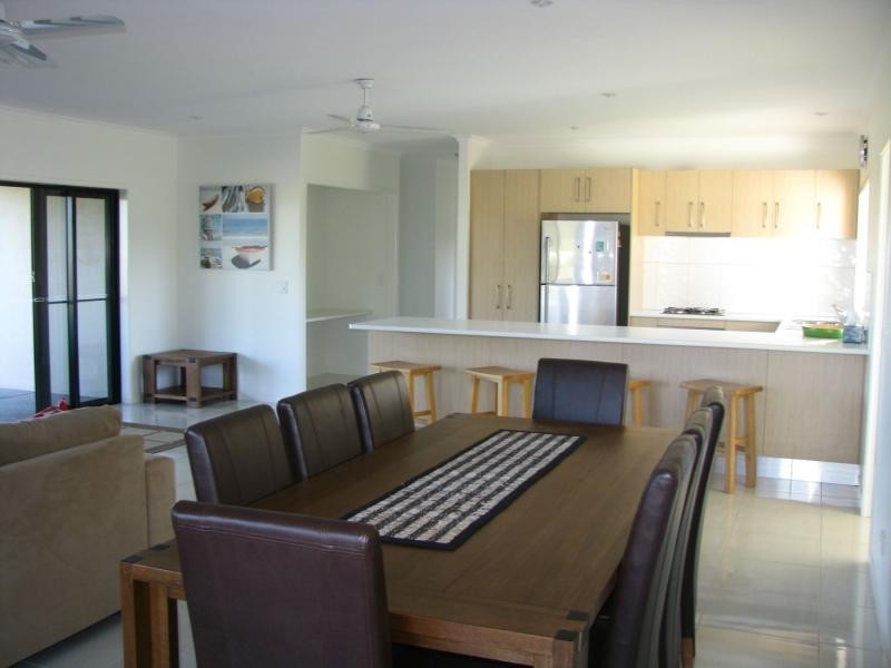 1/9 Nautilus Street, Mission Beach QLD 4852