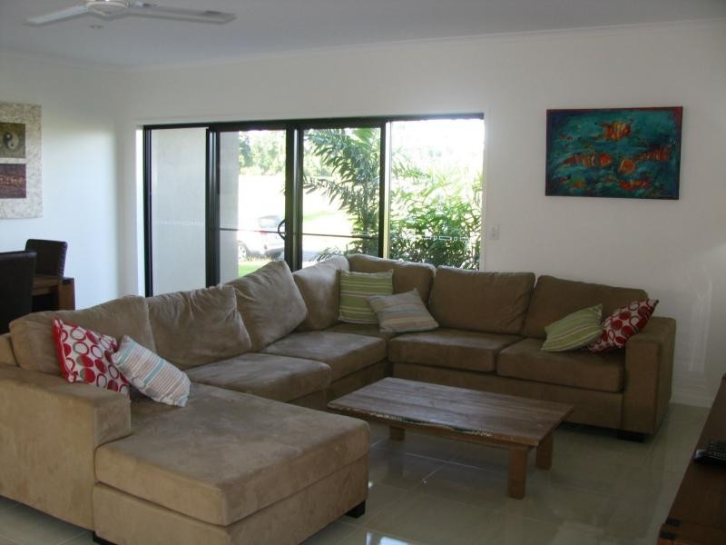 1/9 Nautilus Street, Mission Beach QLD 4852