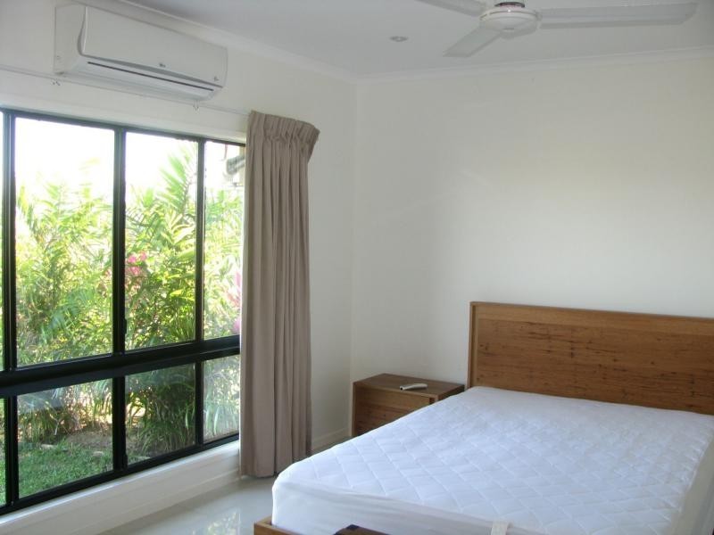 1/9 Nautilus Street, Mission Beach QLD 4852