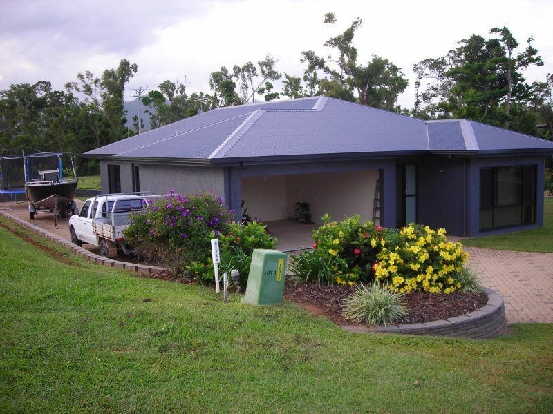 2 Riverside Terrace, South Mission Beach QLD 4852