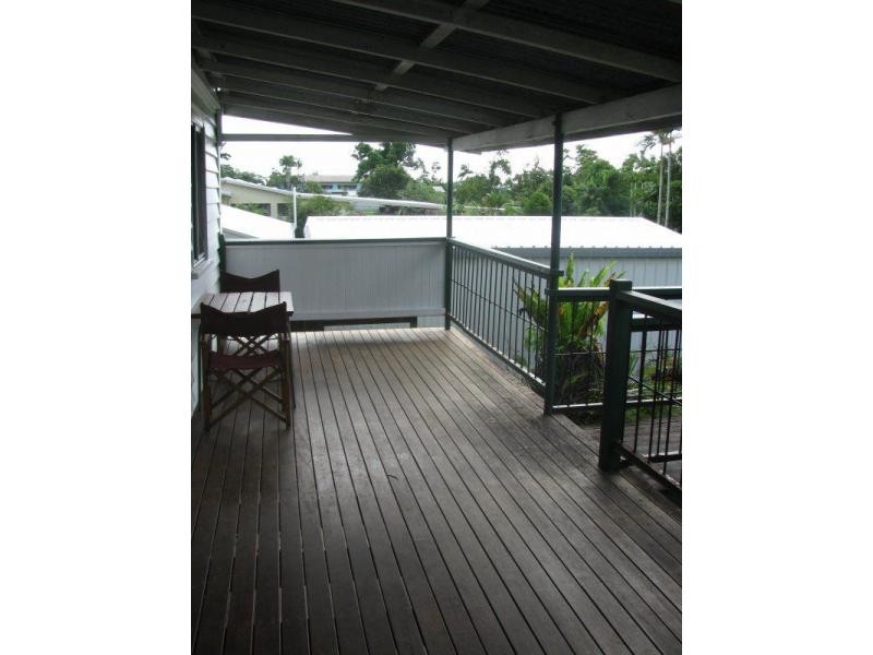 10 Chauvel Street, El Arish QLD 4855
