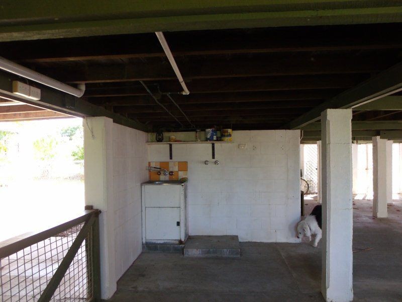 10 Chauvel Street, El Arish QLD 4855