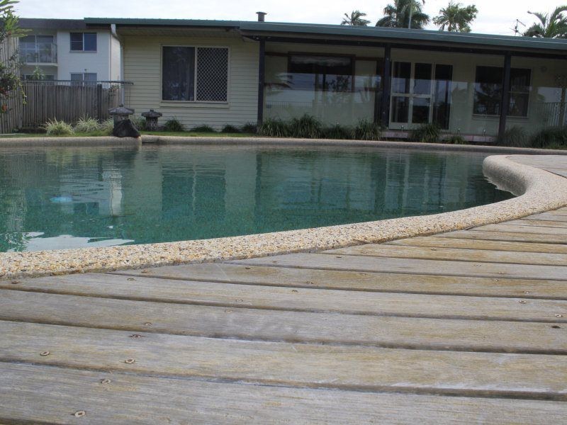 6 Kennedy Esplanade, South Mission Beach QLD 4852