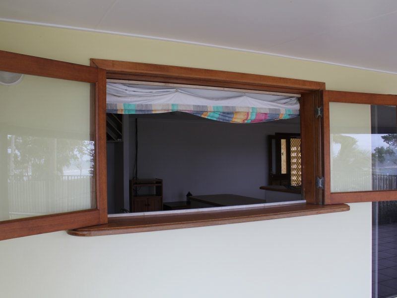 6 Kennedy Esplanade, South Mission Beach QLD 4852