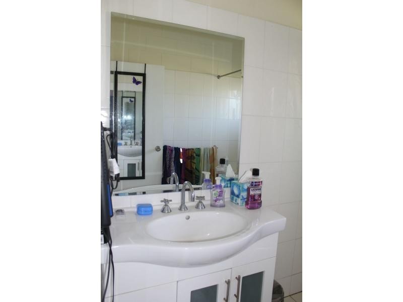 22 Bamber Street, Tully QLD 4854