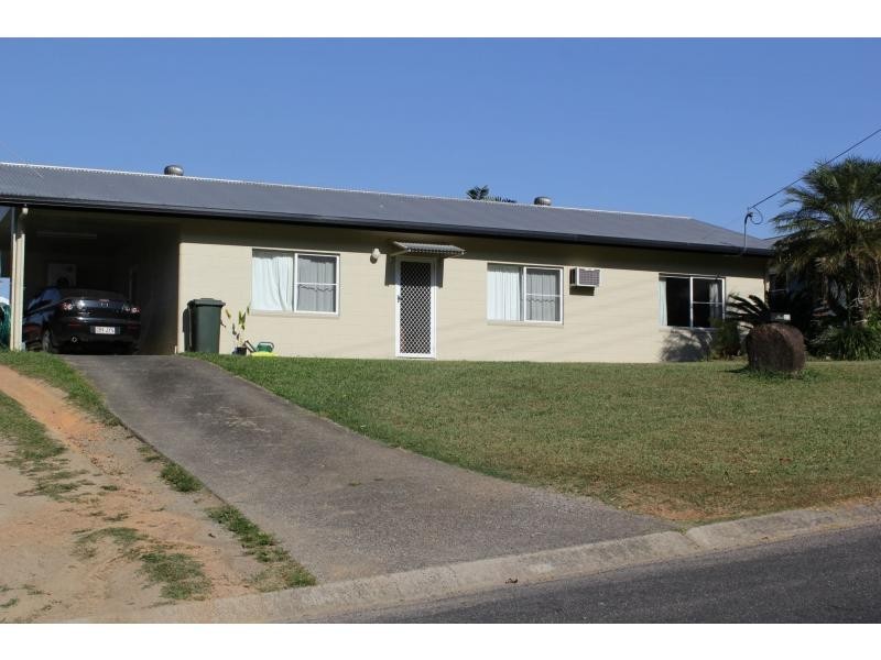 22 Bamber Street, Tully QLD 4854