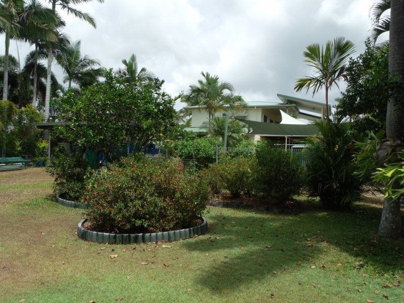 44 Seafarer Street, South Mission Beach QLD 4852
