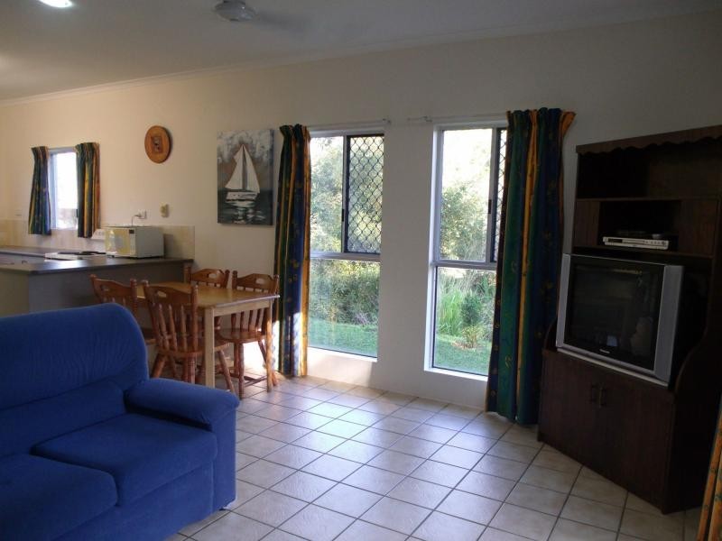 11/16 Wongaling Beach Road, Wongaling Beach QLD 4852