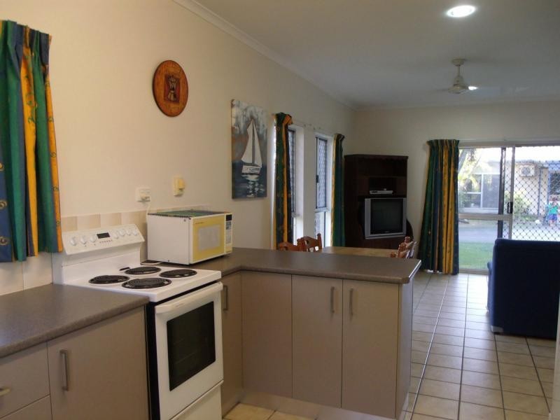 11/16 Wongaling Beach Road, Wongaling Beach QLD 4852