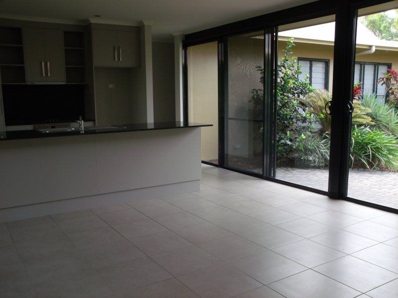 2/34 Mariner Drive, South Mission Beach QLD 4852