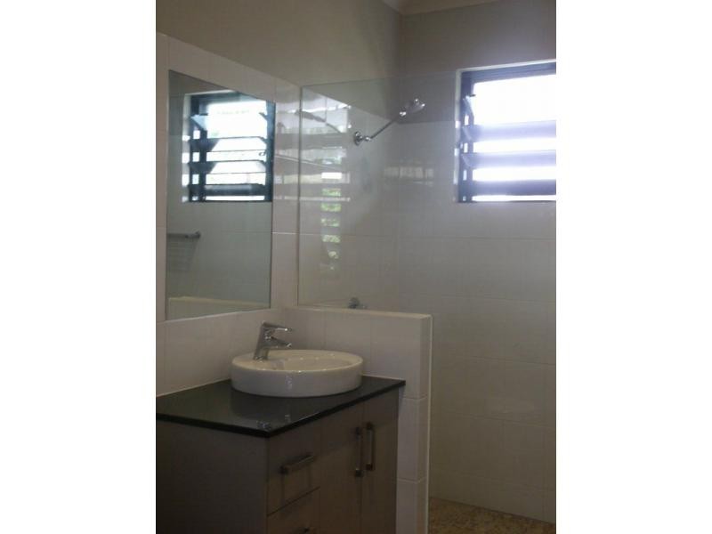 2/34 Mariner Drive, South Mission Beach QLD 4852