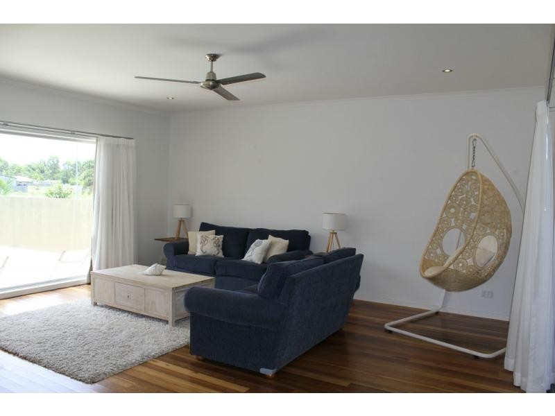 53 Midshipman Street, South Mission Beach QLD 4852