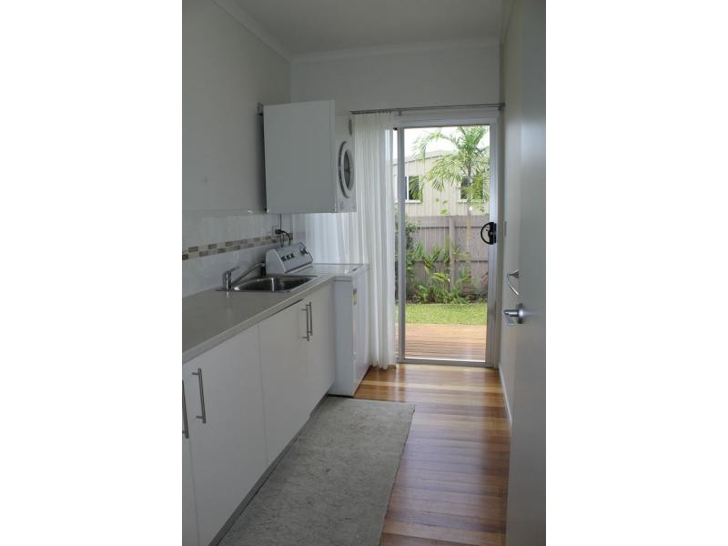 53 Midshipman Street, South Mission Beach QLD 4852