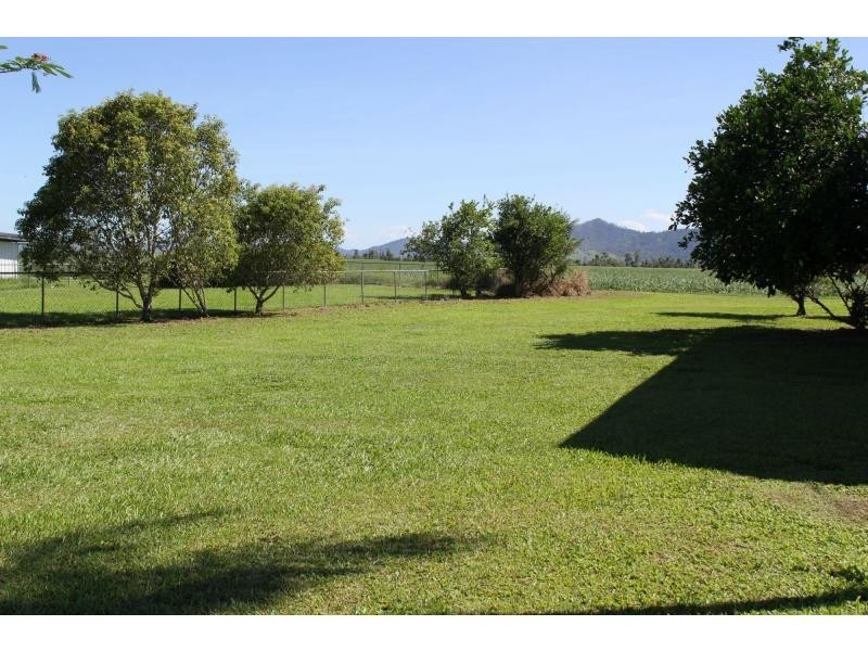303 Silkwood-Japoon Road, Silkwood QLD 4856